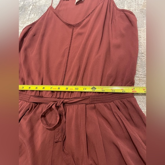Anthropologie Lilka Nelisa Burgundy Wine Ladder Lace Detail Tank Romper Size LP - Picture 10 of 11